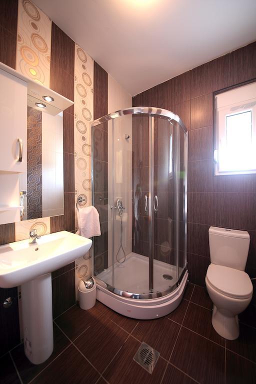 Apartments Aleksandra بودغوريتْسا الغرفة الصورة